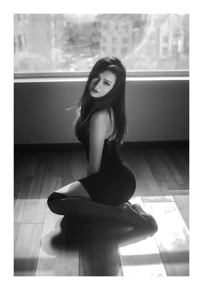 双胞胎姐妹齐上阵许多人物